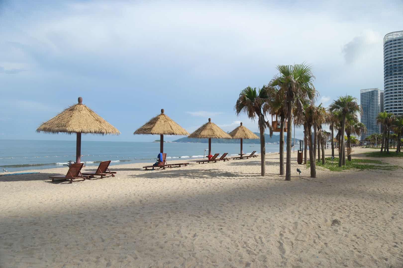 广东必去的沙滩旅游景点,广东十个露营的海岛