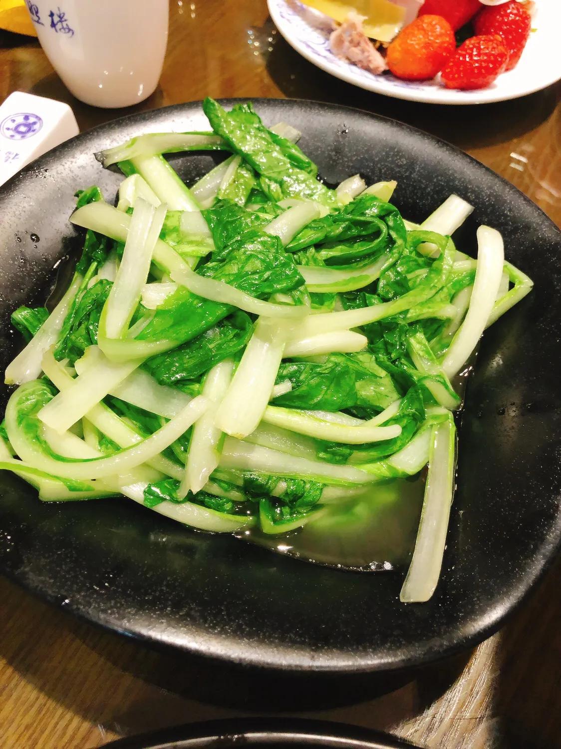 昆明福照楼汽锅鸡南亚风情店,昆明云南汽锅鸡