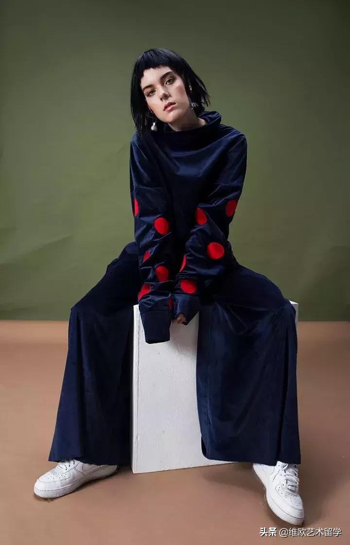 90后北服小姐俩联手创立了一个少女心爆棚的女装品牌