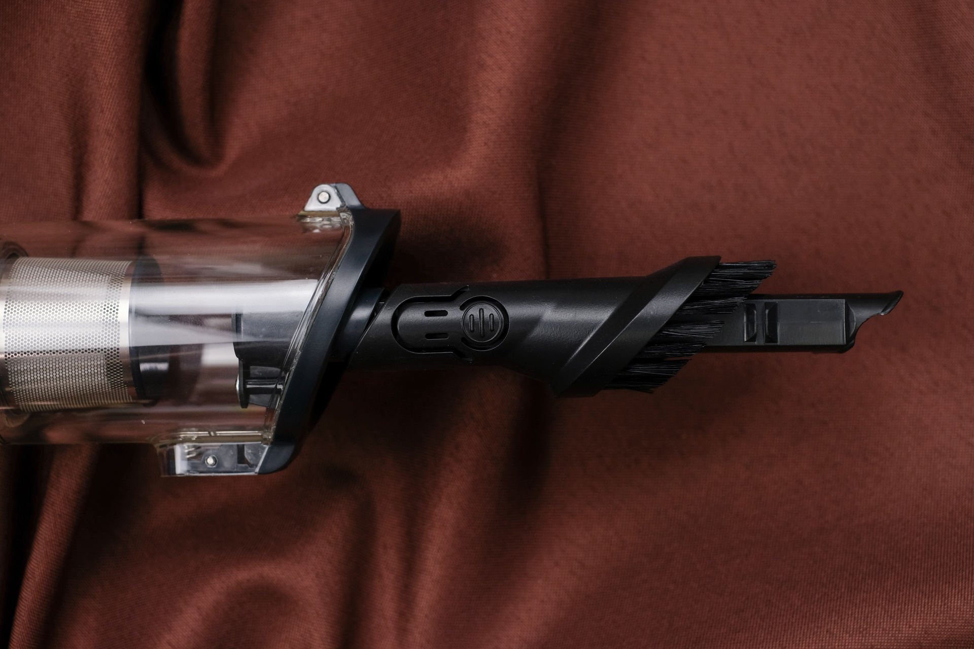 大吸力的便携式吸尘器真的好吗,好清理的家用吸尘器