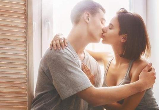 女朋友家要100万彩礼怎么办,女朋友家里面经常找她要钱怎么办