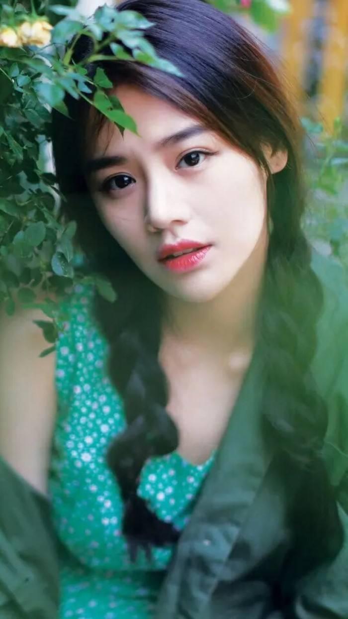 张爱玲扭曲的价值观,张爱玲的性格和她的作品的关系