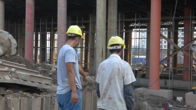 工地年轻人不愿干,年轻员工不肯吃苦