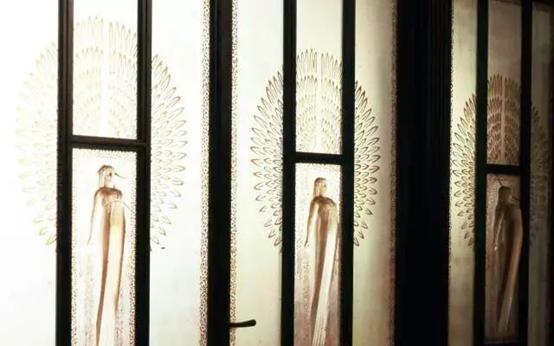 这个水晶家族做出了20世纪最好的香水瓶3代匠心足以惊艳时光