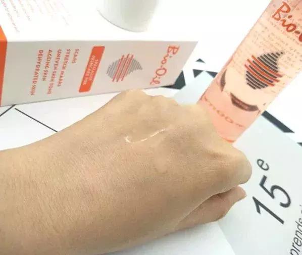 孕妈不能用的护肤品成分有哪些 (孕期护肤品如何选慎用成分)