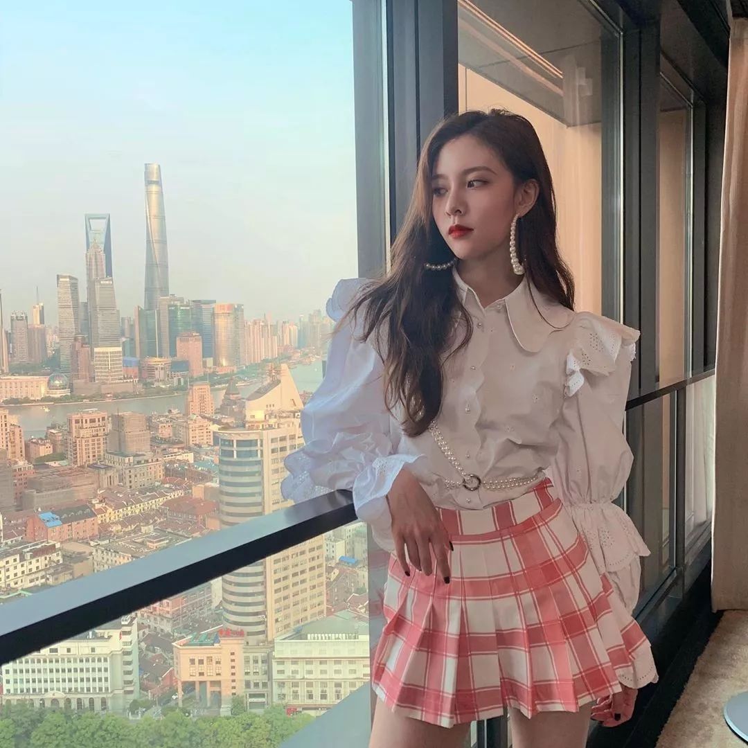 宋妍霏阿迪达斯丝带鞋,宋妍霏阿迪达斯鞋子