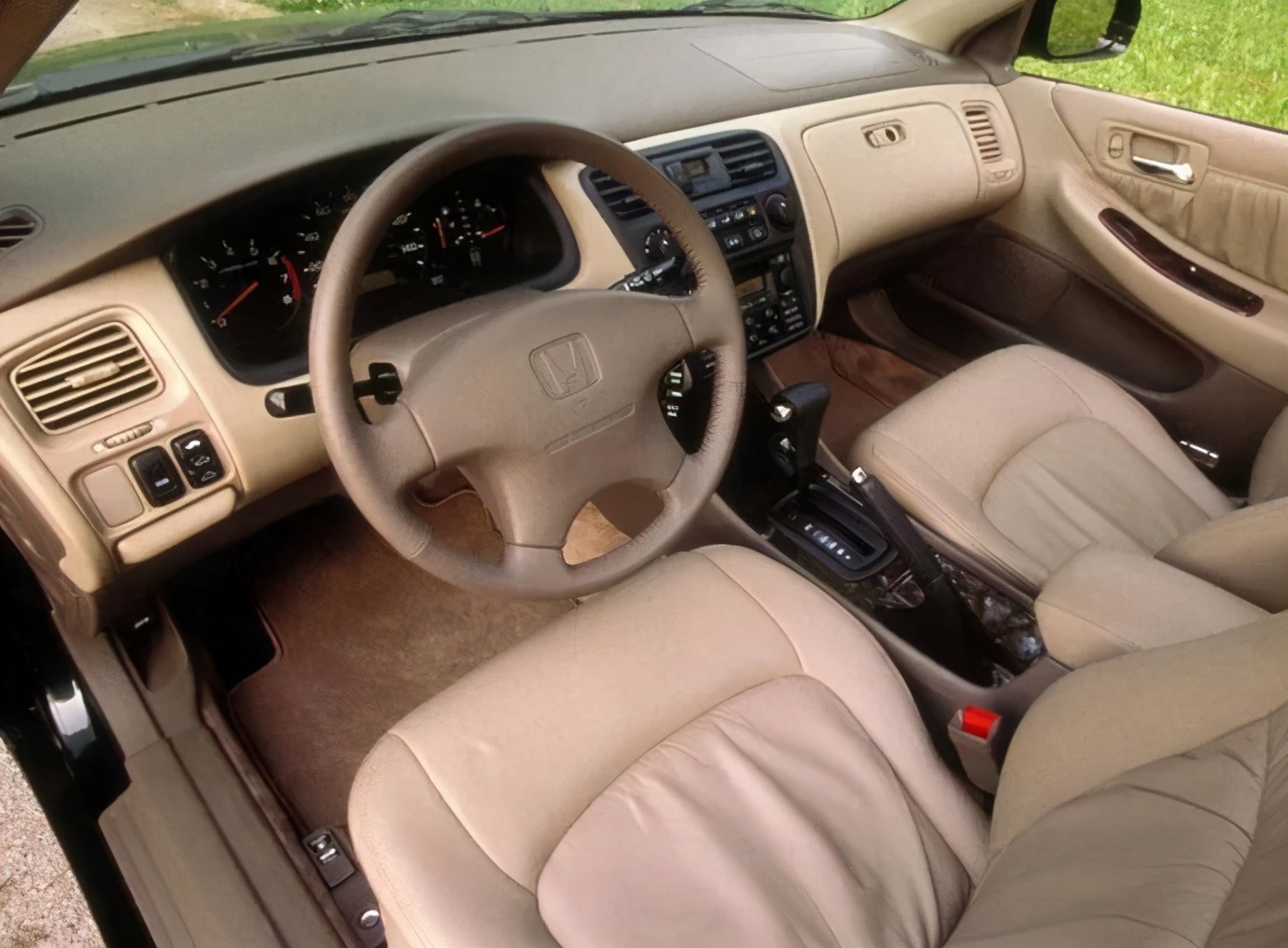 十代雅阁哪代最经典,十代雅阁什么版本最划算