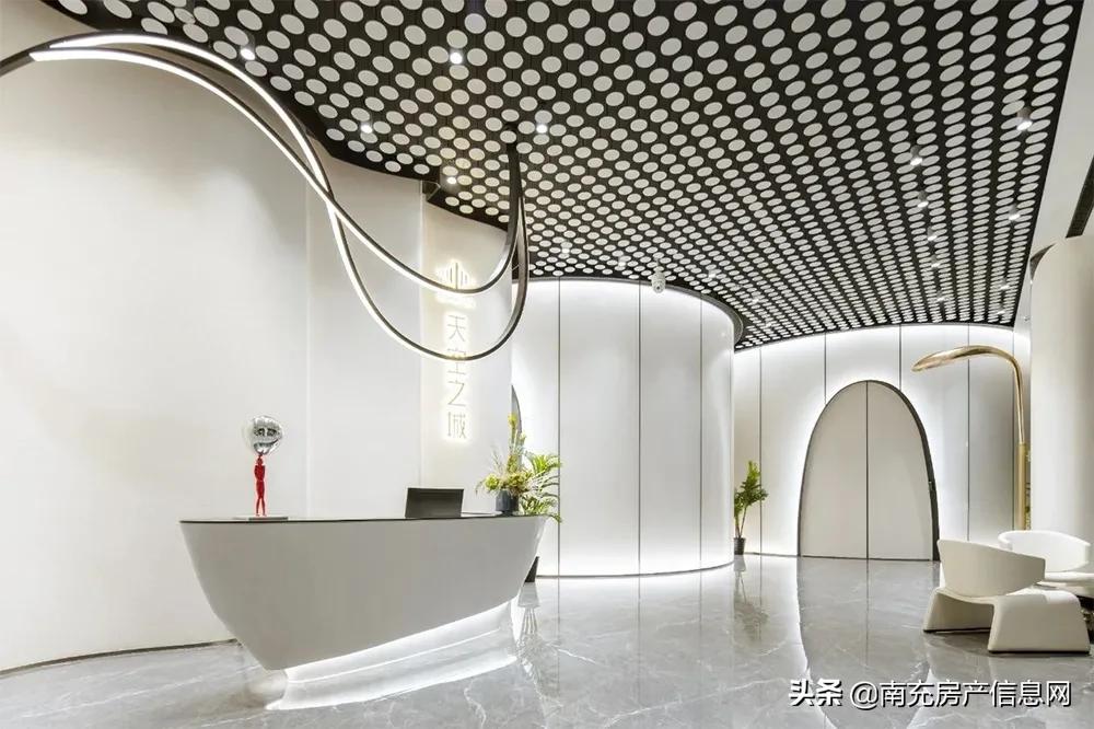 四川蓝光地产退市欠的钱怎么办,蓝光发展被清仓了怎么办