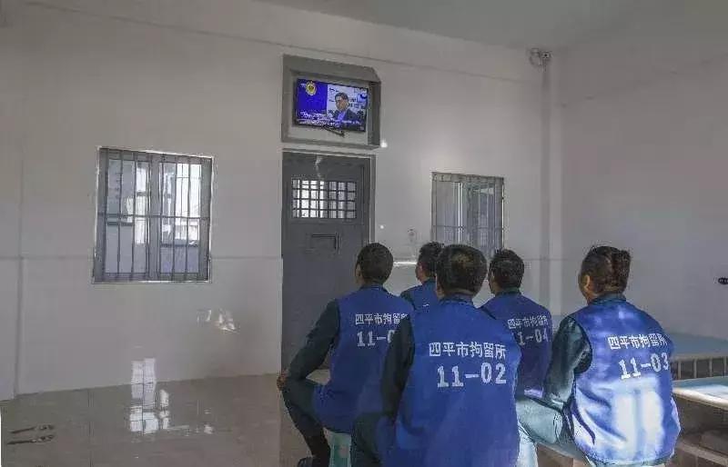 带你们走进神秘的血透室,真实的拘留所