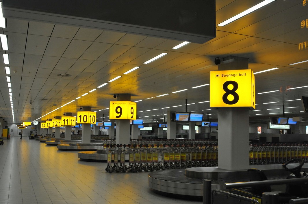 行李箱托运丢失怎么找机场赔,机场丢失的行李后续处理