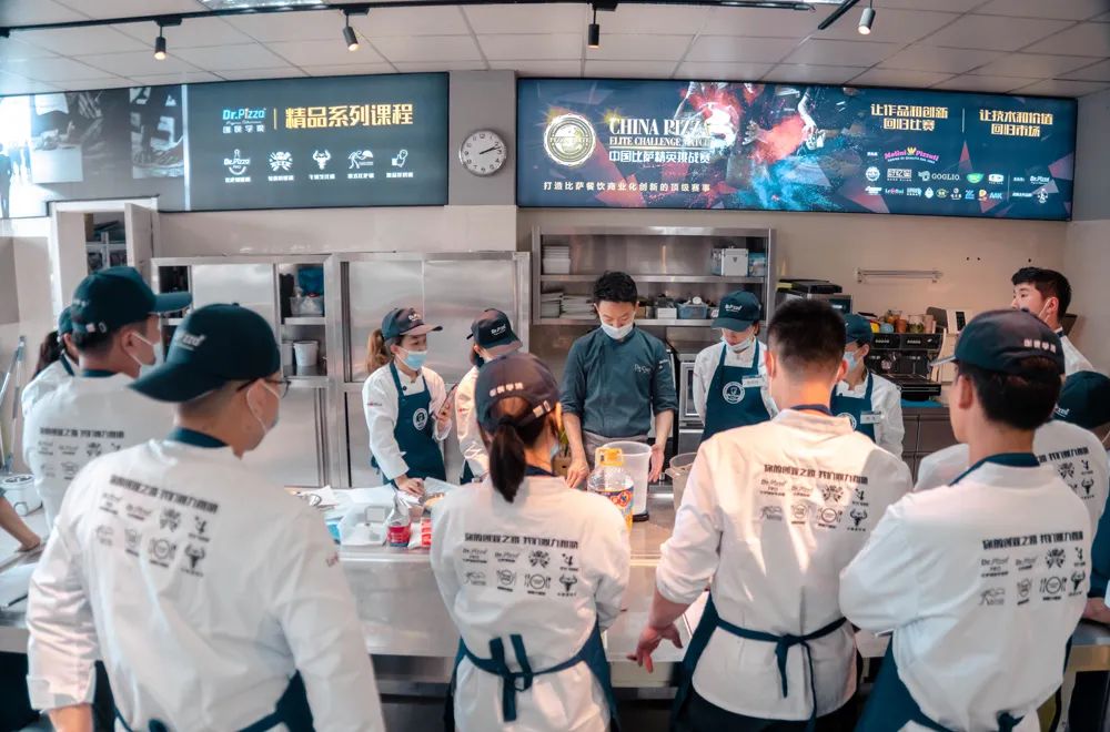 夏天面团温度是多少,夏天面团醒发温度湿度