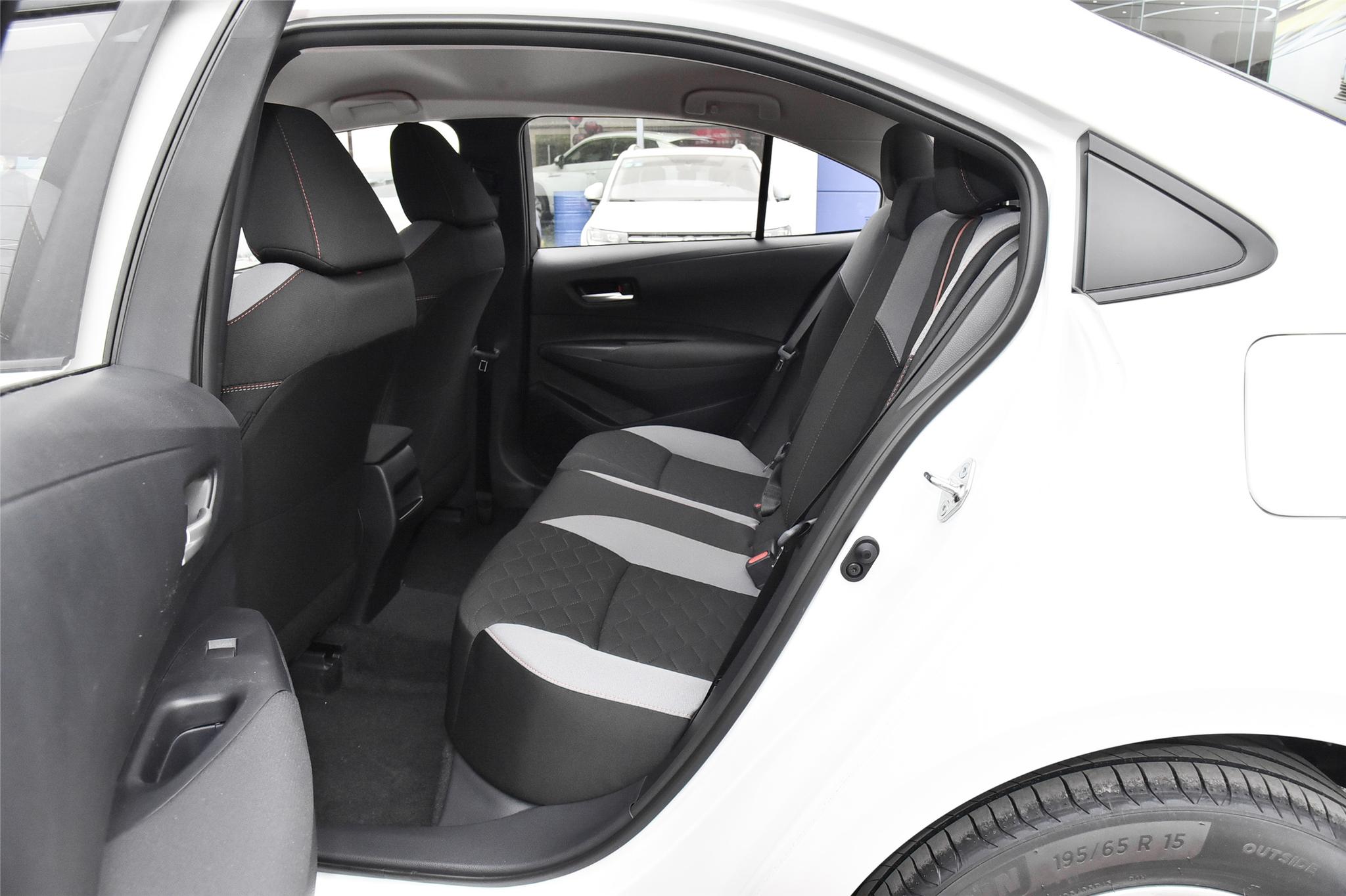 8万公里卡罗拉1.2t真实油耗,卡罗拉和宝来哪个更省油