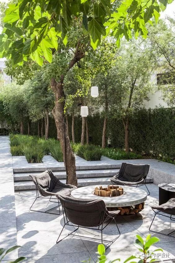 室内玻璃隔断庭院效果图,下沉式庭院玻璃隔断