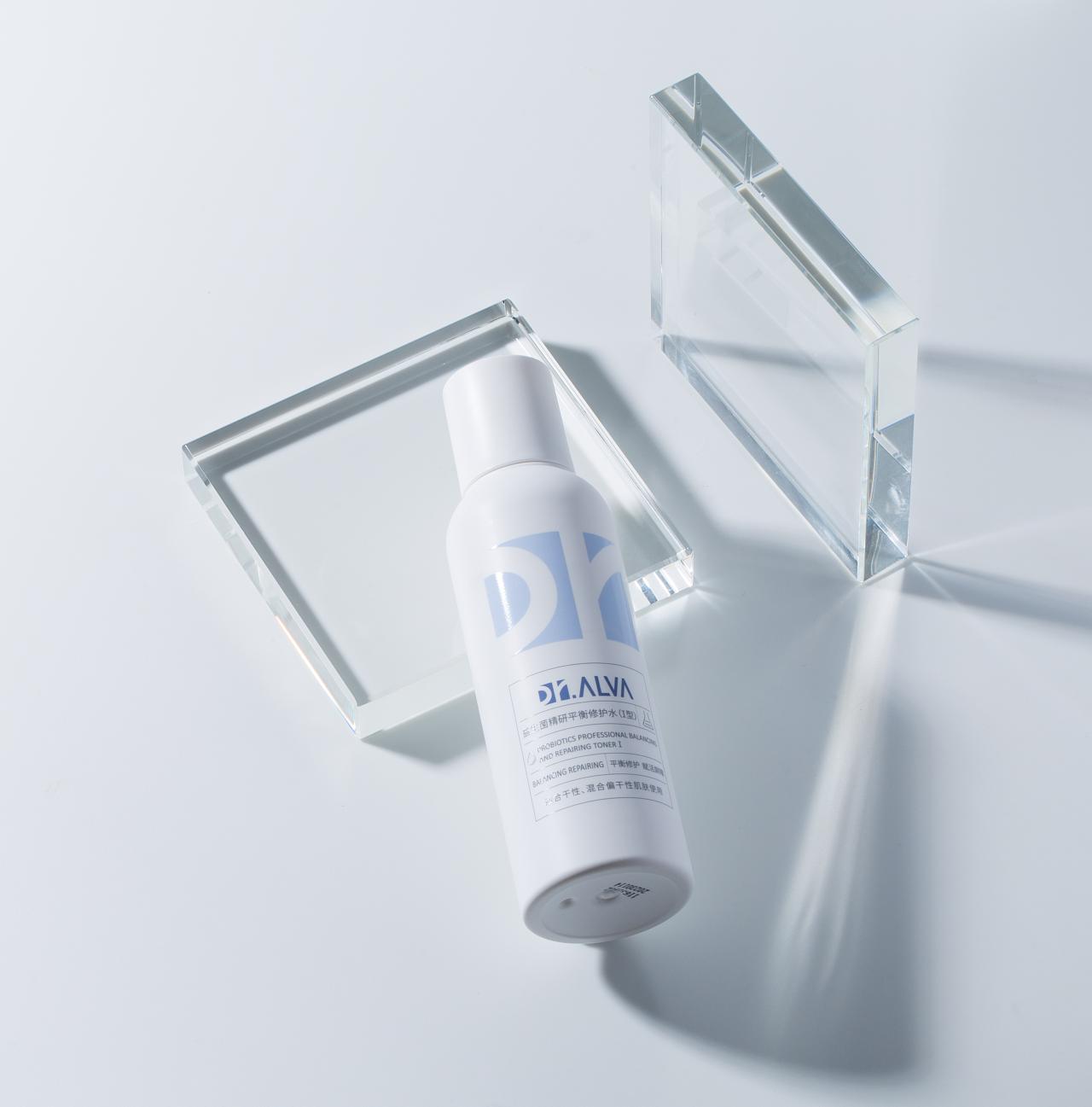 这7年化妆品行业品牌转型启示录,怎么看待老字号药企跨界美妆