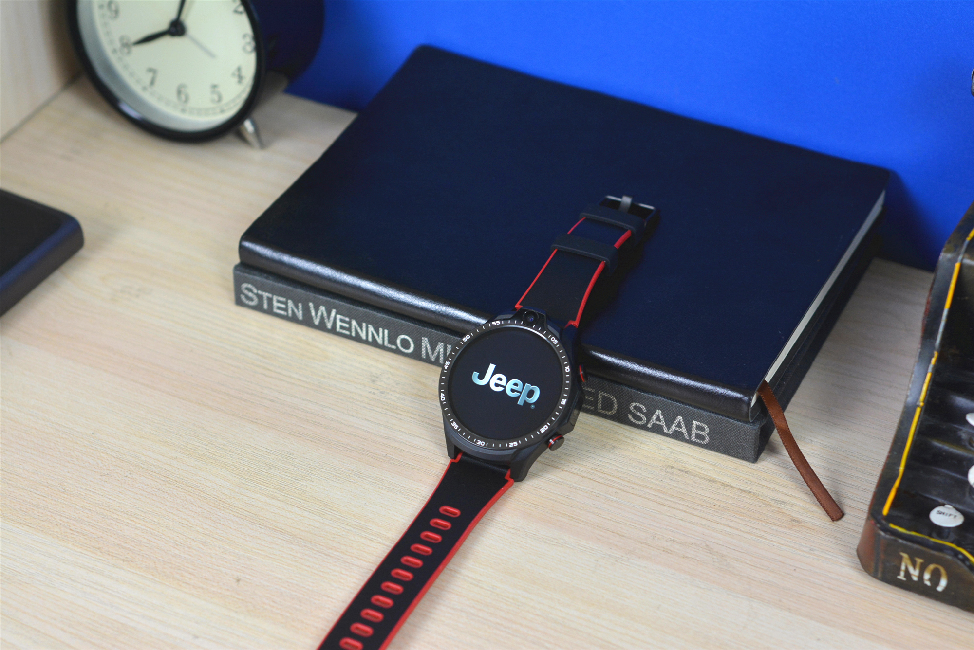 可以打游戏刷手机的智能手表,安卓能打电话的智能手表