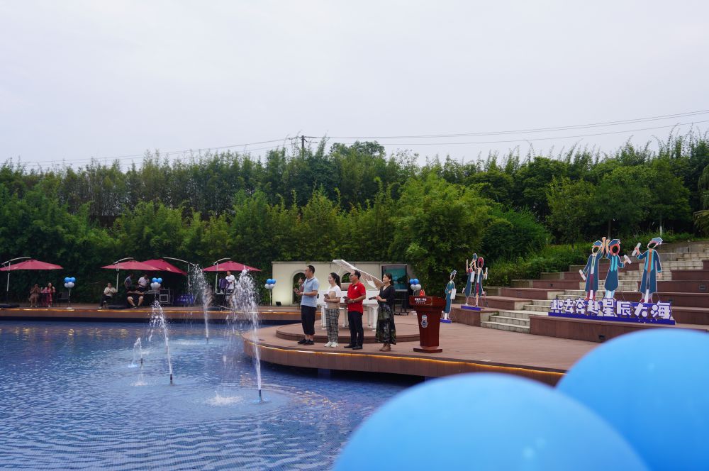 婀栦笅姣曚笟鍏哥ぜ,婀栬竟涓姣曚笟鍏哥ぜ