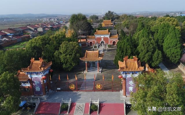 麦城关羽有什么说法,麦城中的关羽