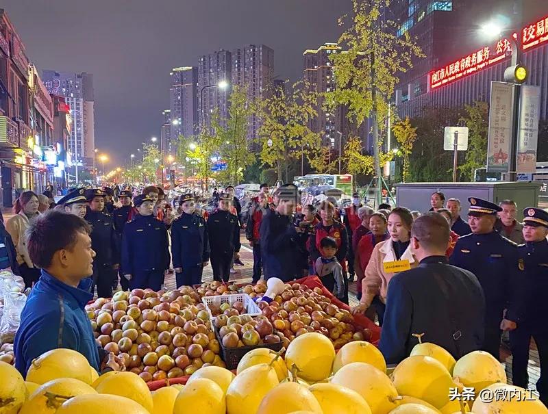 做城管工作好吗,内江城管执法被群众围堵