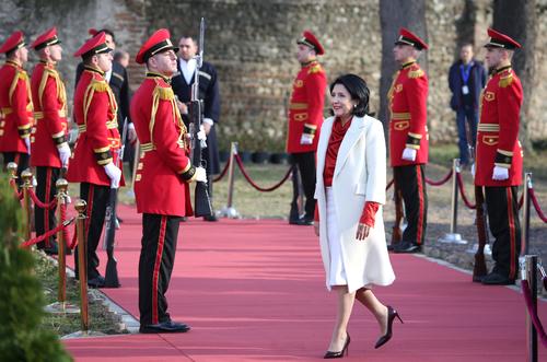 苏联加盟国为什么脱离苏联,苏联内部各加盟共和国之间的关系