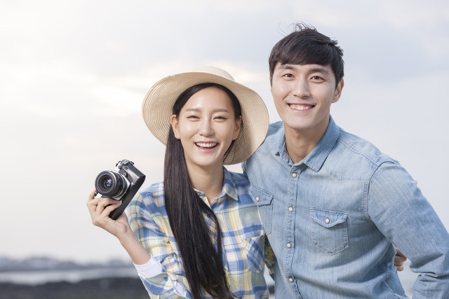 妻子和男驴友自驾西藏一个月,妻子不顾丈夫阻拦和闺蜜自驾