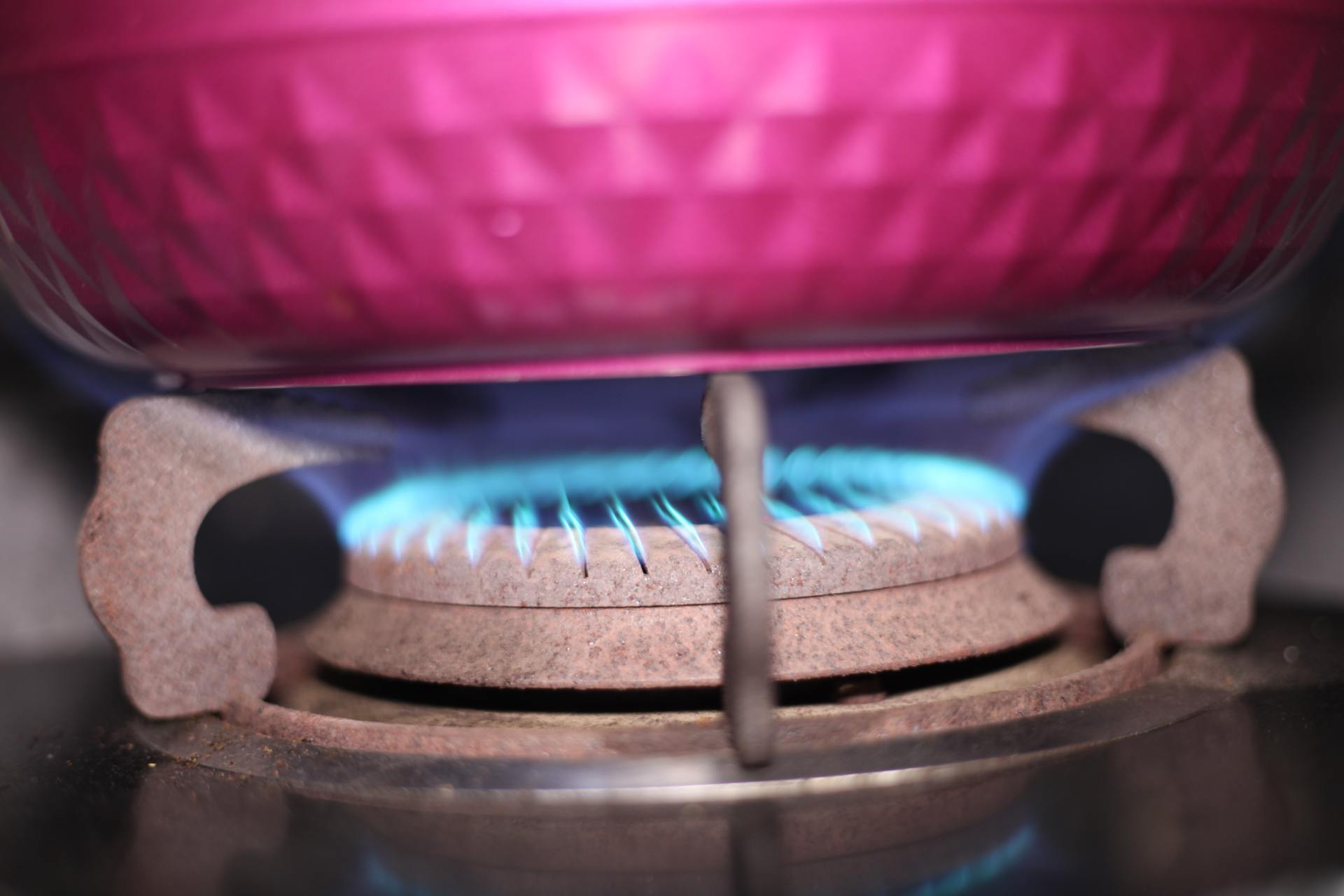 走近氪学|粘锅退款!打死都不粘的不粘锅?