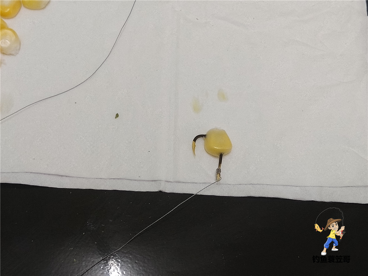老坛玉米怎么挂钩容易中鱼,玉米钓鱼什么挂法最实用