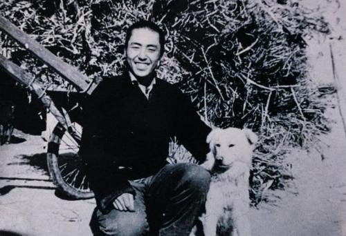 张艺谋导演冷门,大导演张艺谋的情史