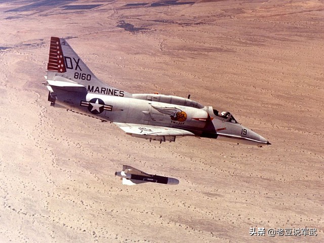 a-4天鹰舰载战斗攻击机,道格拉斯舰载机盘点