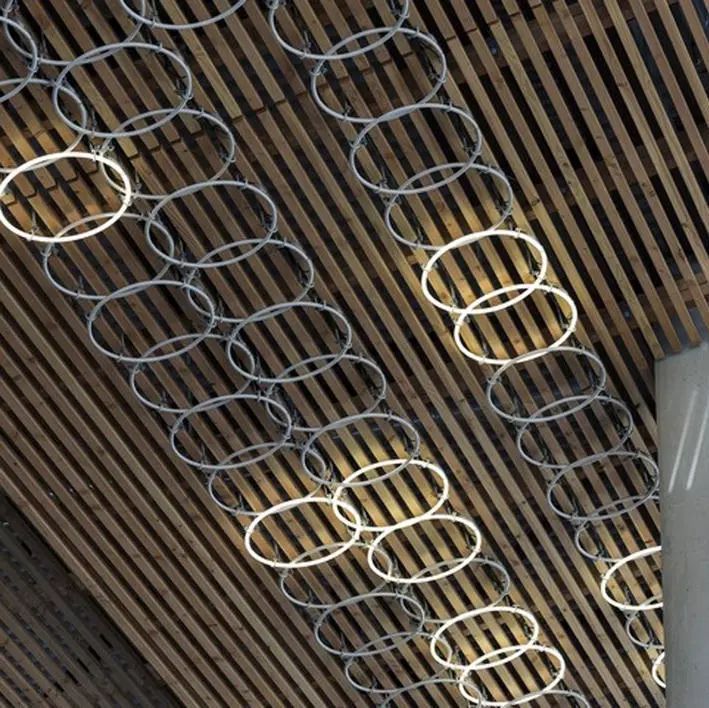 苏黎世是高奢吗,苏黎世很漂亮吗