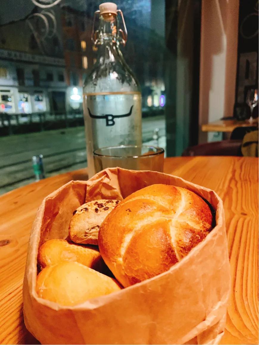 意大利米兰城市漫步,意大利米兰的冬季极夜