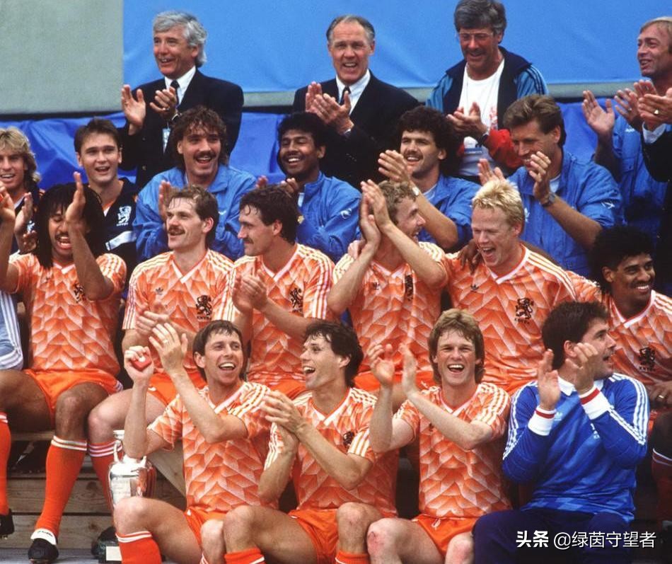 退役后足坛地位下滑第三回!“六边形战士”终结马拉多纳王朝?