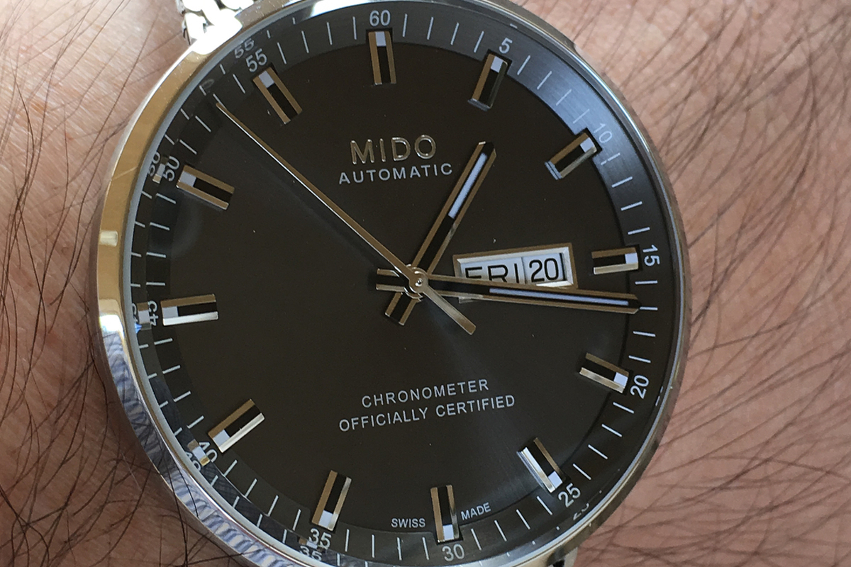 caliber80机芯细节图,eta2824机芯和caliber80