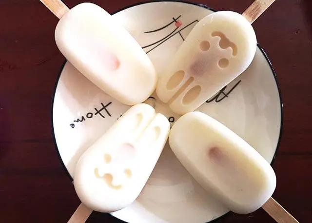 如何在家自制热的冰淇淋简单,夏天到了在家自己制作冰激凌