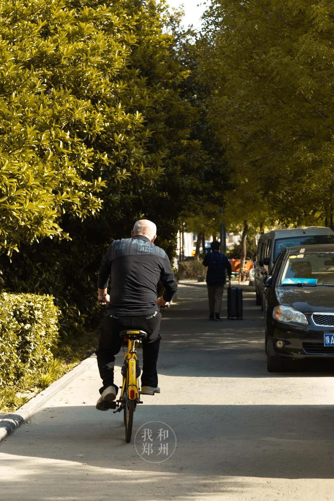 重回郑州五中，那些陪伴我整个学生时代的店还在
