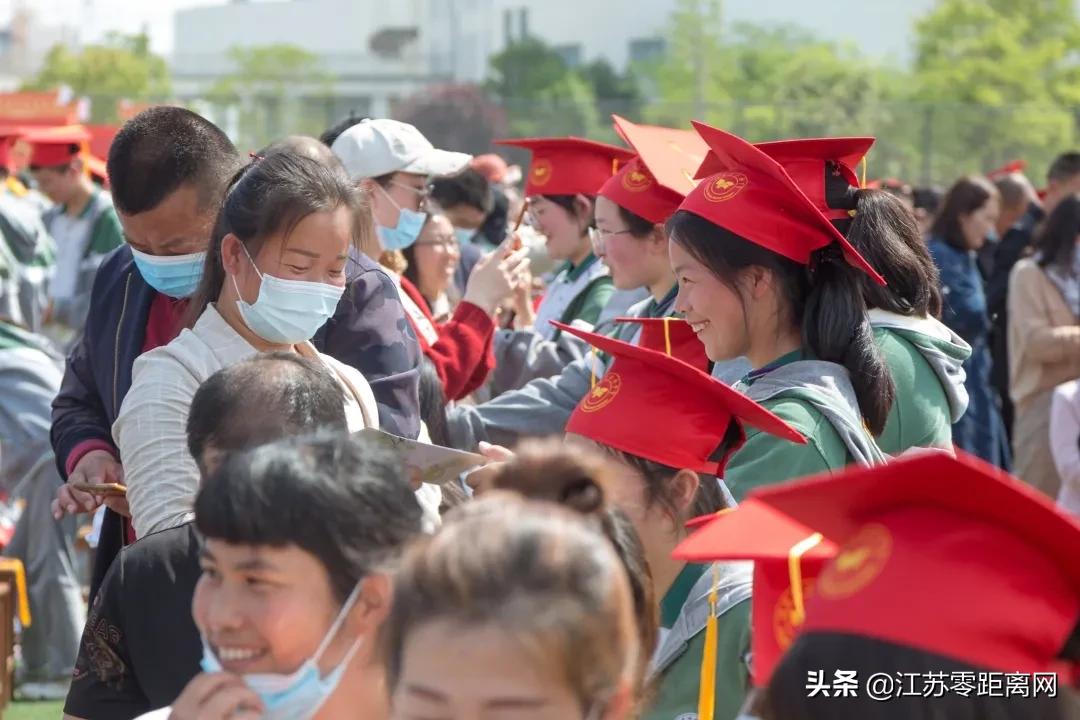 深情告白！感人的场景令人泪目！响水中学刚刚举办这个活动..