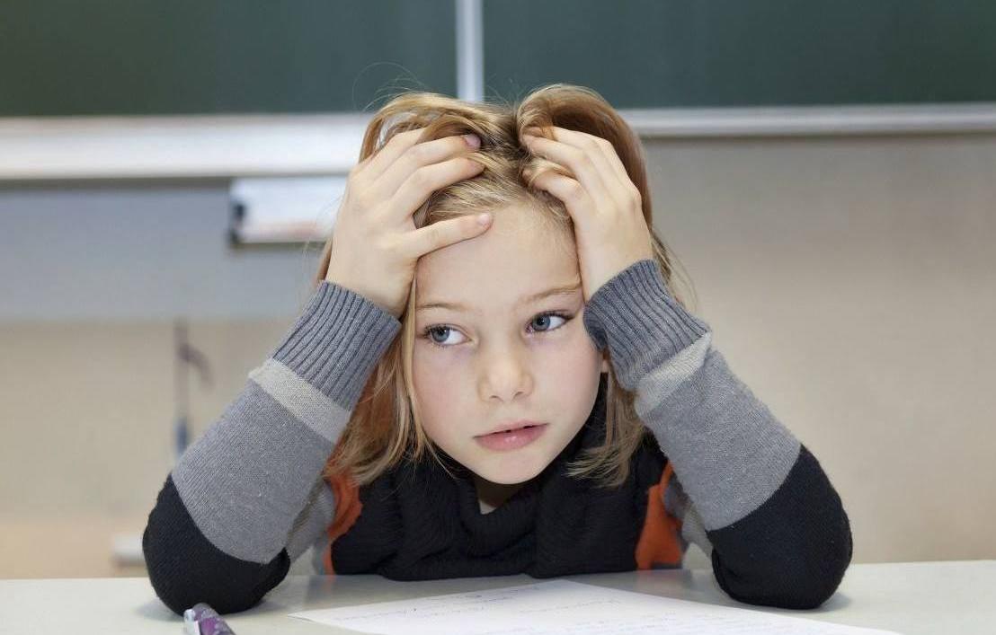 成年孩子叛逆自私家长该怎么解决,孩子自私冷漠怎么教育