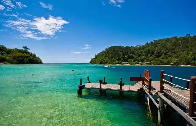 缅甸是一个让人着迷的地方,缅甸这个国家的特色