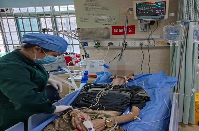 *警武**广东省总队医院急诊医学科成功抢救呼吸心跳骤停患者