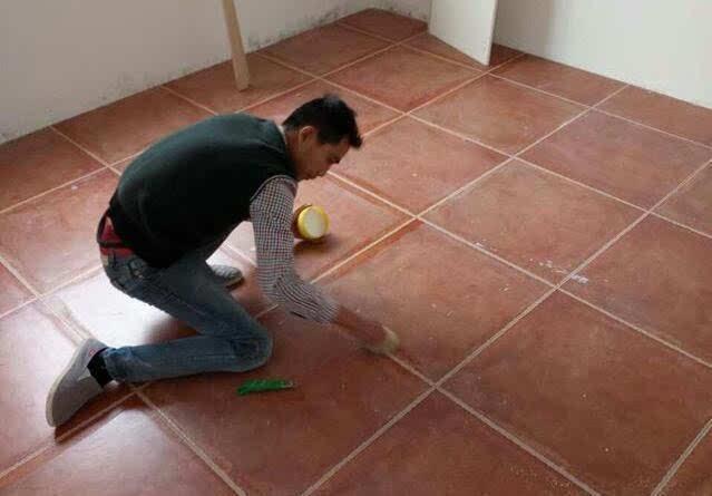 德尔嘉美缝剂和德高美缝剂哪个好,800x800地砖美缝要多少美缝剂