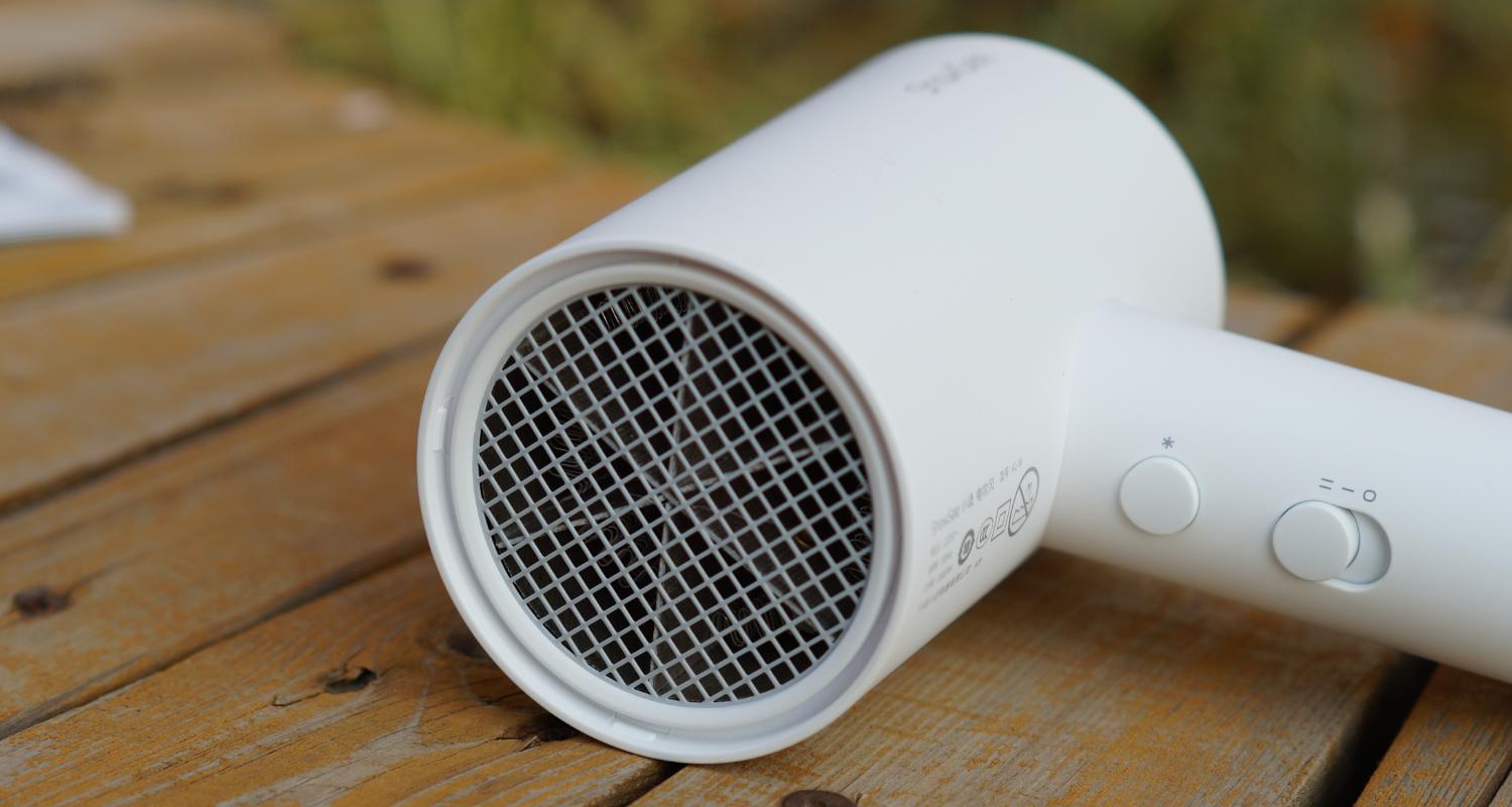 showsee小适吹风机拆解图,showseea18负离子吹风机