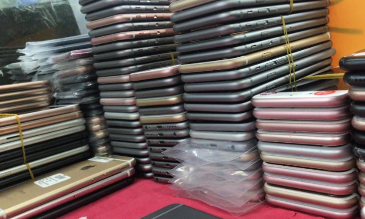 华强北的美版全新有锁机有猫腻吗,淘宝上的全新美版苹果靠谱吗