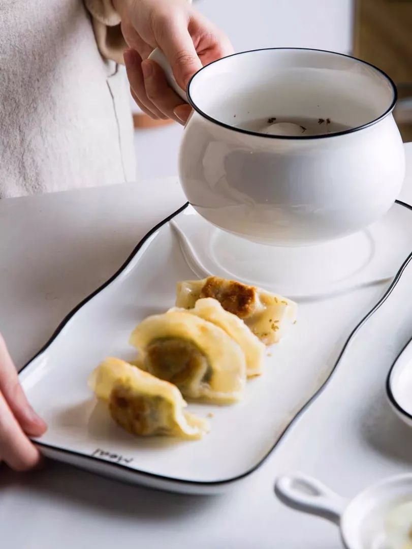 星巴克现在还有吸管吗,星巴克又出新品啤酒味的咖啡