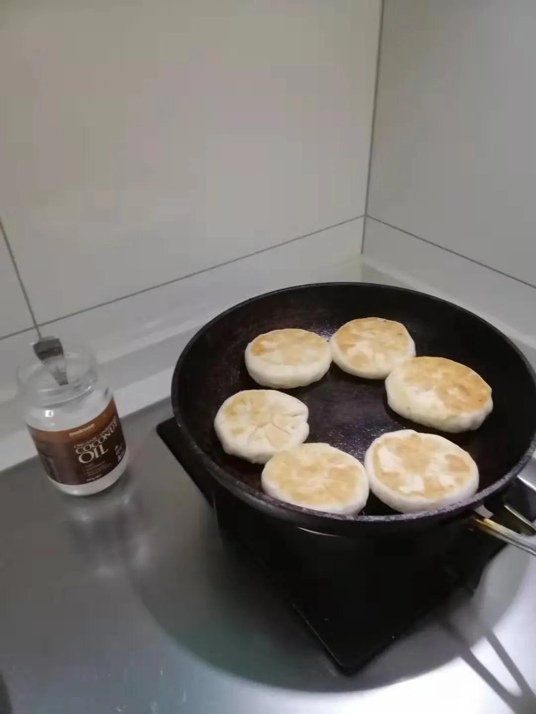 量化椰子油，在保持心血管健康和预防阿尔兹海默症之间找到平衡点