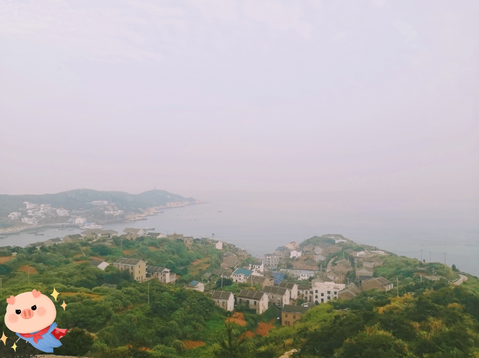 东极岛，这座远离城市喧嚣的小众海岛，因韩寒的《后会无期》大火