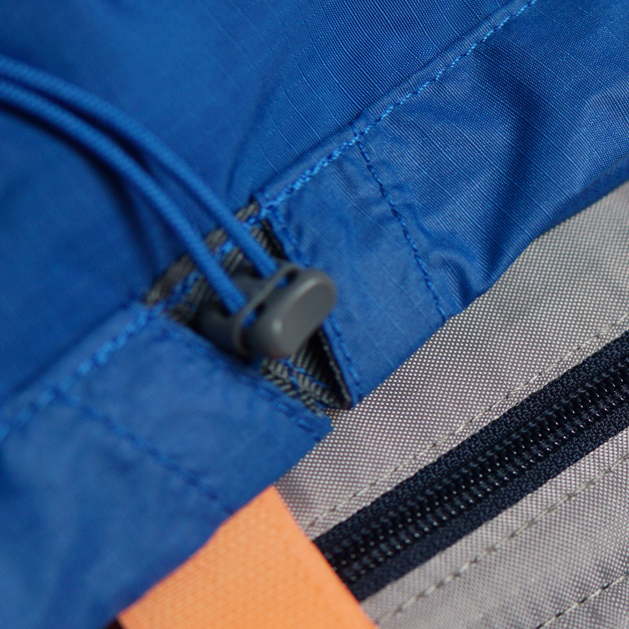 再也不怕背包被汗湿了：多特福特拉26L户外背包评测