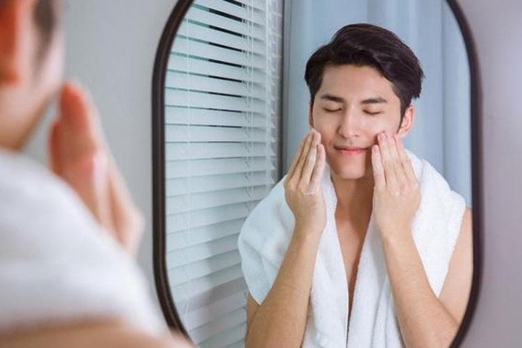 男士夏天护肤补水推荐,男士夏天补水保湿什么牌子好