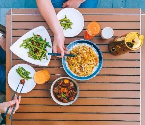 不出国门也能一站式打卡,不出国门也能度假