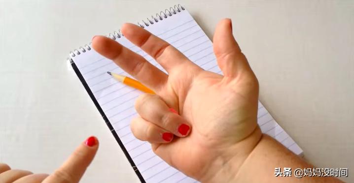 孩子写字不认真歪歪扭扭的怎么办,孩子写字不按笔画笔顺怎么办