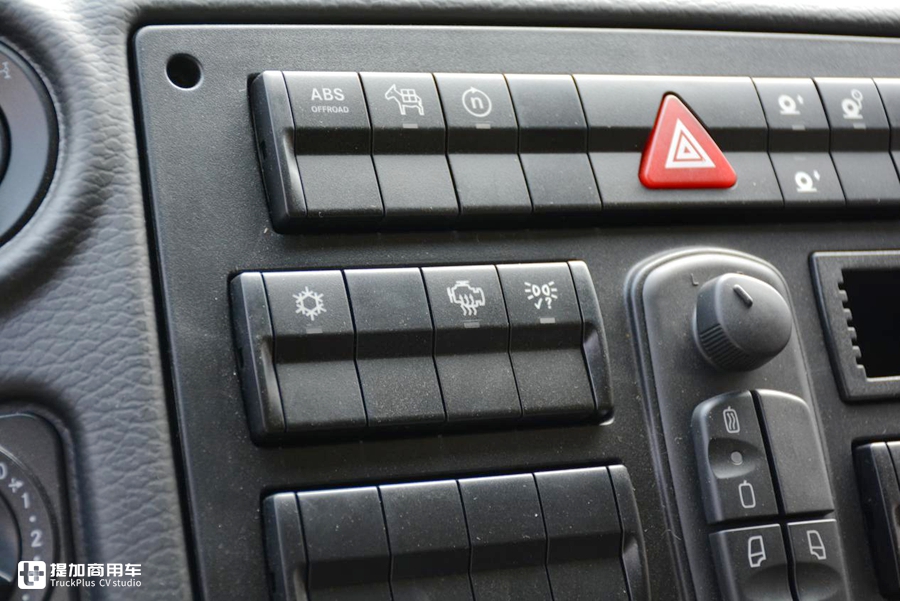 德国曼阿莫迪罗越野房车测评,十大顶级越野房车阿莫迪罗