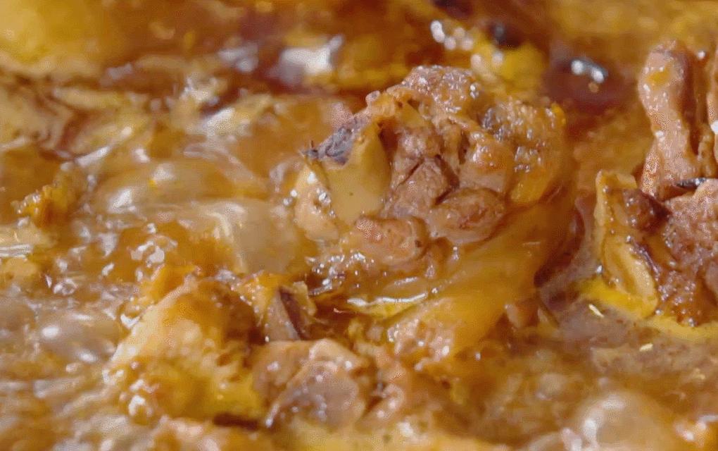 重庆烧鸡公煲的正宗做法,重庆鸡公煲最好吃的吃法